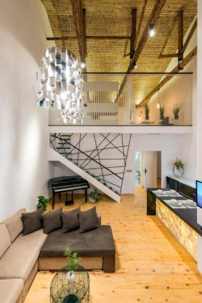 Aigli Seafront Loft-Bespoke Design Gem